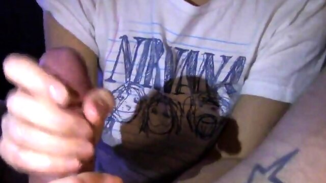 Homemade handjob by girly