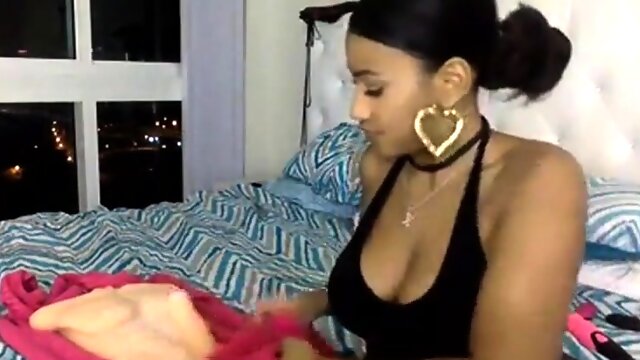 Big Booty Freak KL Riding