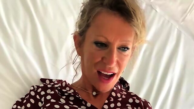 French blond MILF Marina Beaulieu gets fucked