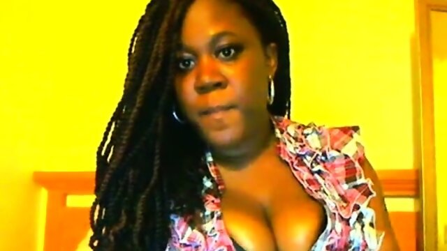 Amazing boobs webcam show of ebony bbw