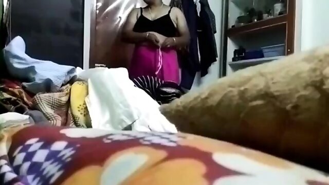 Indian Bhabhi Fucked on Hidden Cam Voyeur