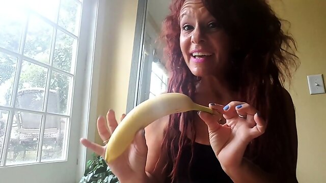 Redhead Granny Milf Blowjob