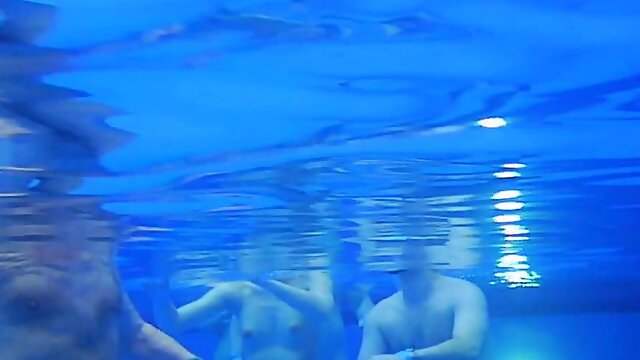 Great underwater compilation of naked swimmers and sexy poo