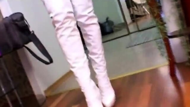 Seductive russian sweetheart gets rear fuck