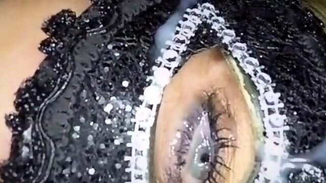 Nice horny cum slut gets facial - cum in her eyes