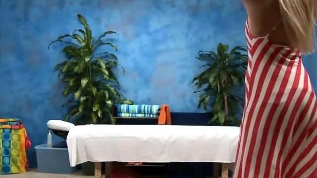 Charming floosy Macy Cartel gets fully pleased