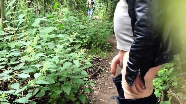 He touchs me in my Pantyhose