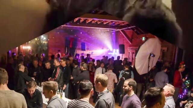 Un bel pompino con ingoio