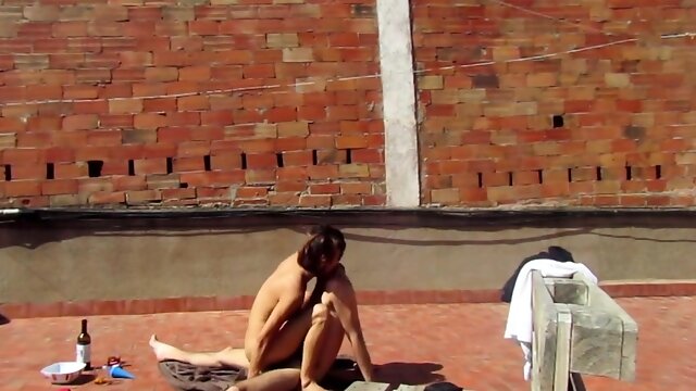 Amateur Sex Horny Couple Fun In Terrace Outside Part1