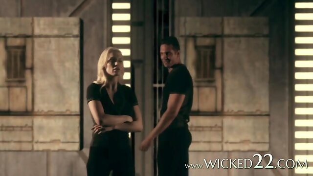 Wicked parody of Captain Marvel XXX