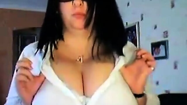 Huge Nipples Solo