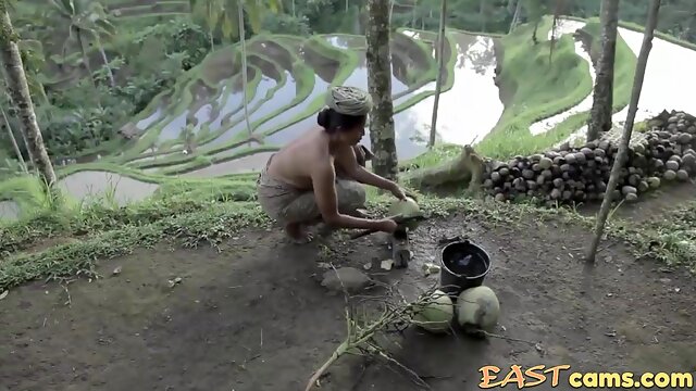 Documentary - Bali. Goin Topless.