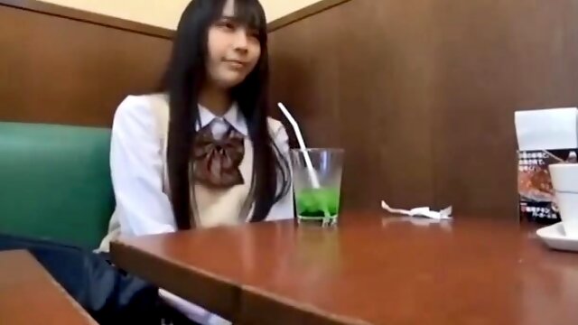 Swallows cum japanese schoolgirl uniform blowjob SGU05