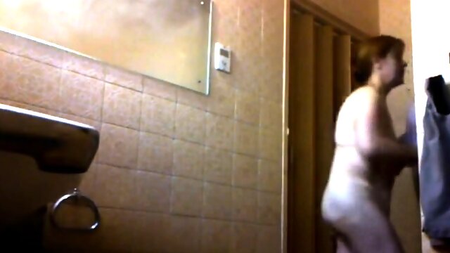 Granny Caché, Mamie Hidden Cam, Douche Maman, Douche Voyeur