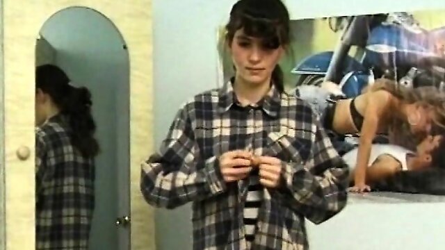 Tiener Gezwollen Tepels, Masturbating Teens, Puffy Nippels