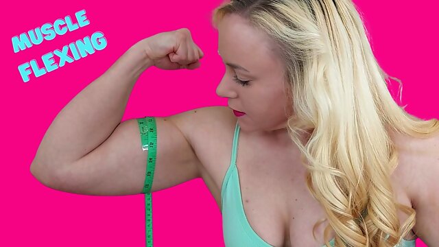 Muscle flexing and measuring muscle girl Michellexm
