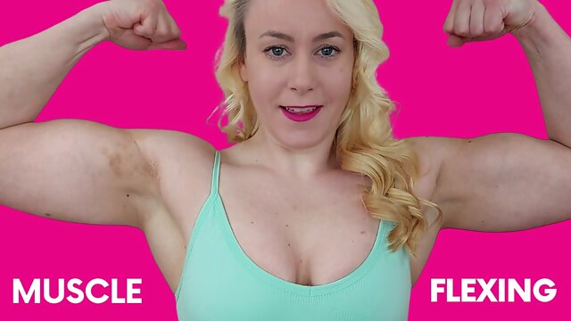 Muscle flexing and measuring muscle girl Michellexm