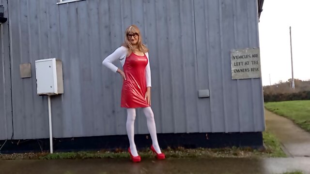 Tranny Outdoors Pissing In Red Pvc Dress