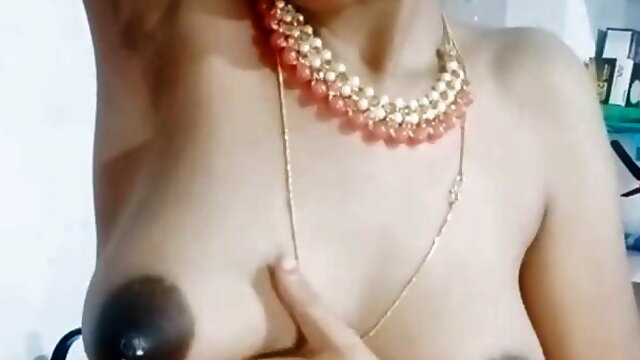 Desi bhabi ka mast black nipples romantic moment playing with hot black nipples  sweet18babyindia 