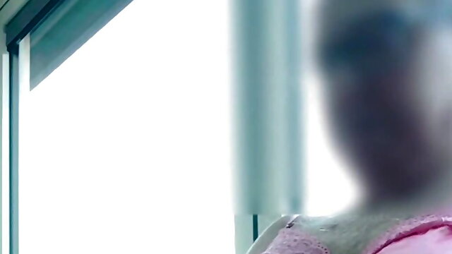 Reverse motion pink delight 