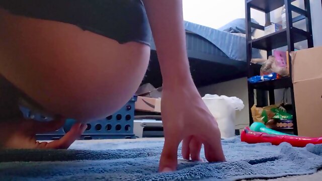 Homemade Dildo Orgasm