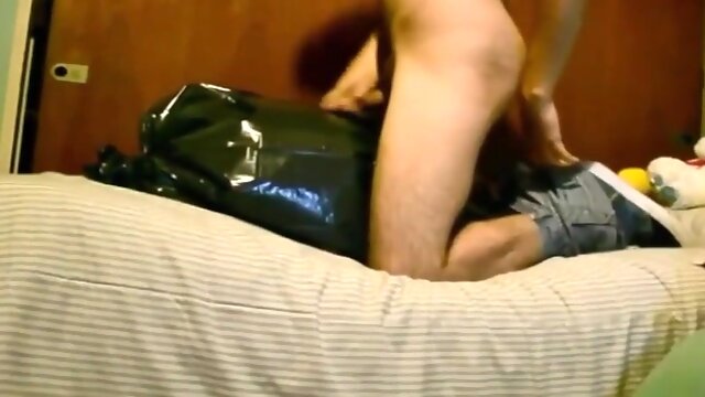 Gay Hump Cum