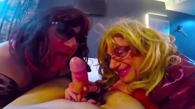 Femmes a lunettes 215