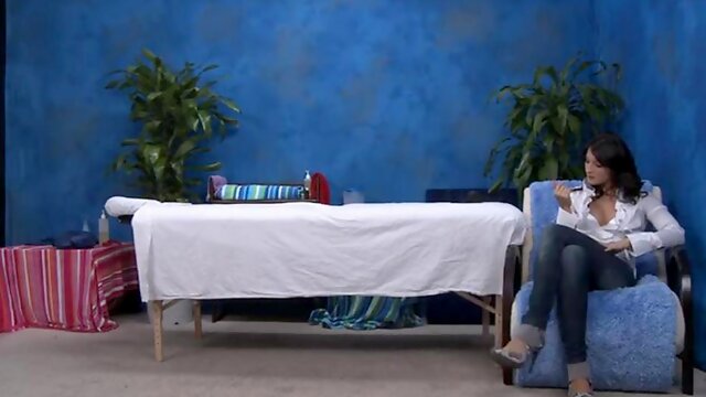 Demi Massage
