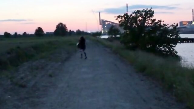 Sweet cougar is throating jizz-shotgun in the late afternoon, while getting down on all fours in front of her enjoy