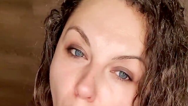 Meaty Globes Gal Throating Fake Penis and Lubed Melons Pulverize