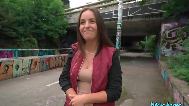 Kinky, unexperienced black-haired got money from a stranger, to gargle his fuck-stick and let him bang her