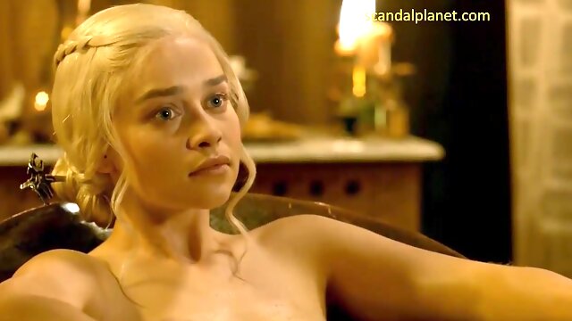Emilia Clarke Bare and Bang-Out from Game Of Thrones On ScandalPlanetCom