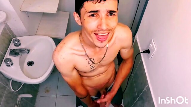 I jerked at my bfs building before violating up //male ejaculation //sexyboy//boy wanks