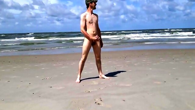 Gay Plage Public