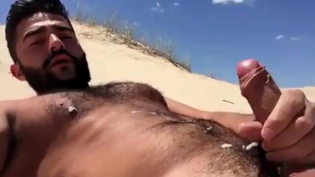 Gay Beach Handjob