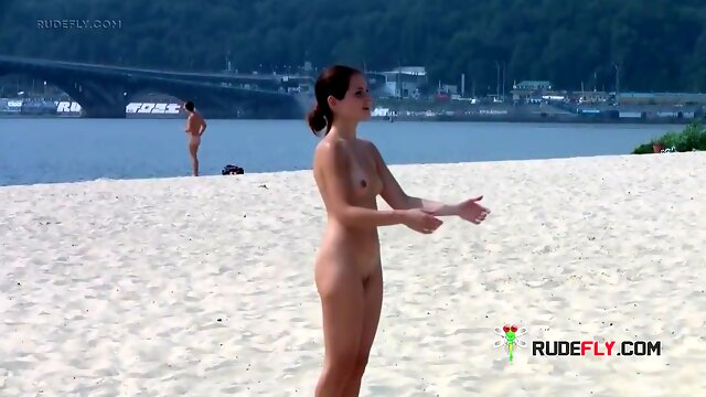 Nudist