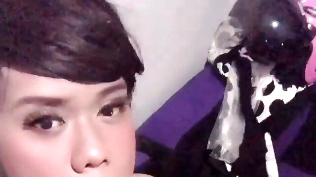 Ladyboy Crossdress Solo