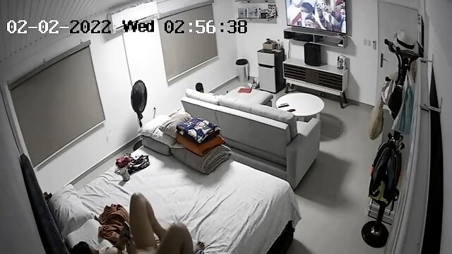 Curvy Hidden Cam, Voyeur