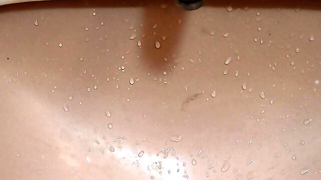 A messy handjob with a lot of cum in POV