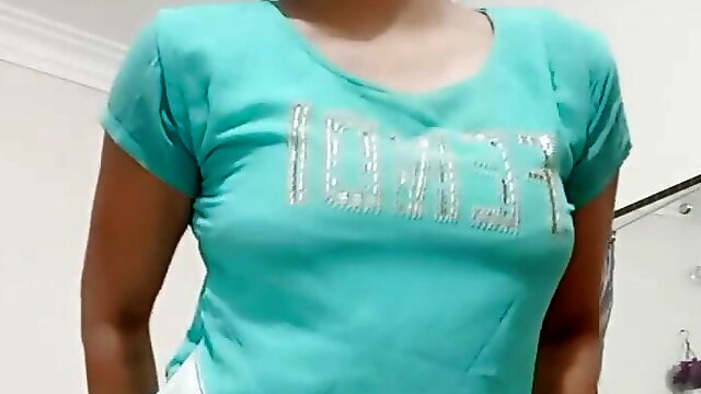 Showing On Video Call, Indian College Student, 18 Years Old Schoolgirl
