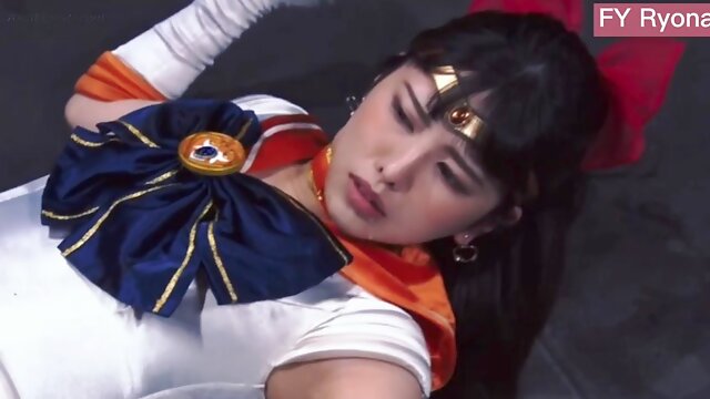 Superheroine ryona - sailor lost her power