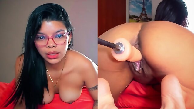 Colombian Ebony Girl Reaches Orgasm While Being Penetrated By Her Fuck Machine And Clit Stimulated