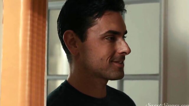 Ryan Driller And Mona Wales - The Girls Next Door