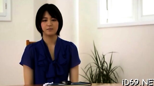 Mesmerizing teen Asian gf Erina Nagasawa erotically arouses Lina Paige