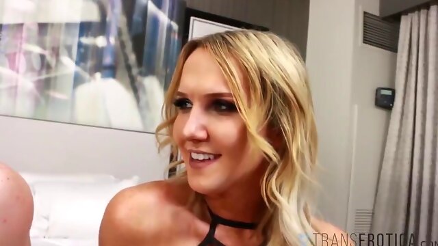 TRANSEROTICA Stepmommy 3way Kayleigh Coxx Double penetration Fucks Teen Model