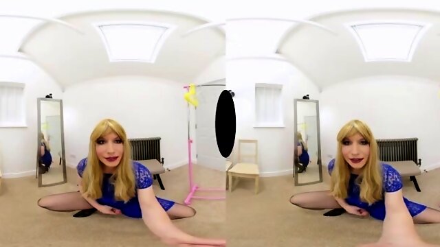 The English Mansion - Tiffany Real Doll - Changing Room