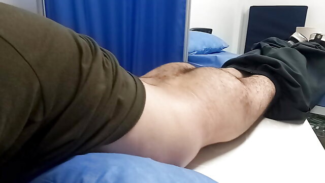 Gay Wichsen Solo Öffentlich