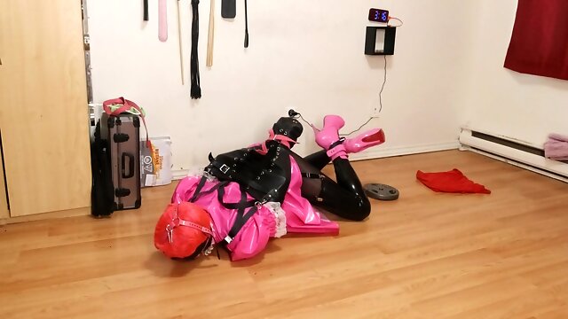 Chastity, Gagging, Latex, Tied