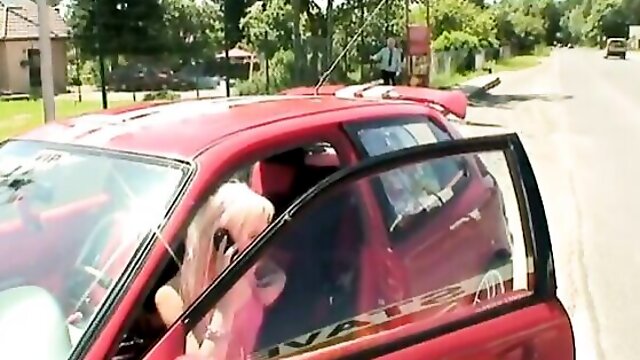 Impeccable milady at babe dirt