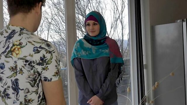 Muslim chick Elena Vega received a nice facial cumshot